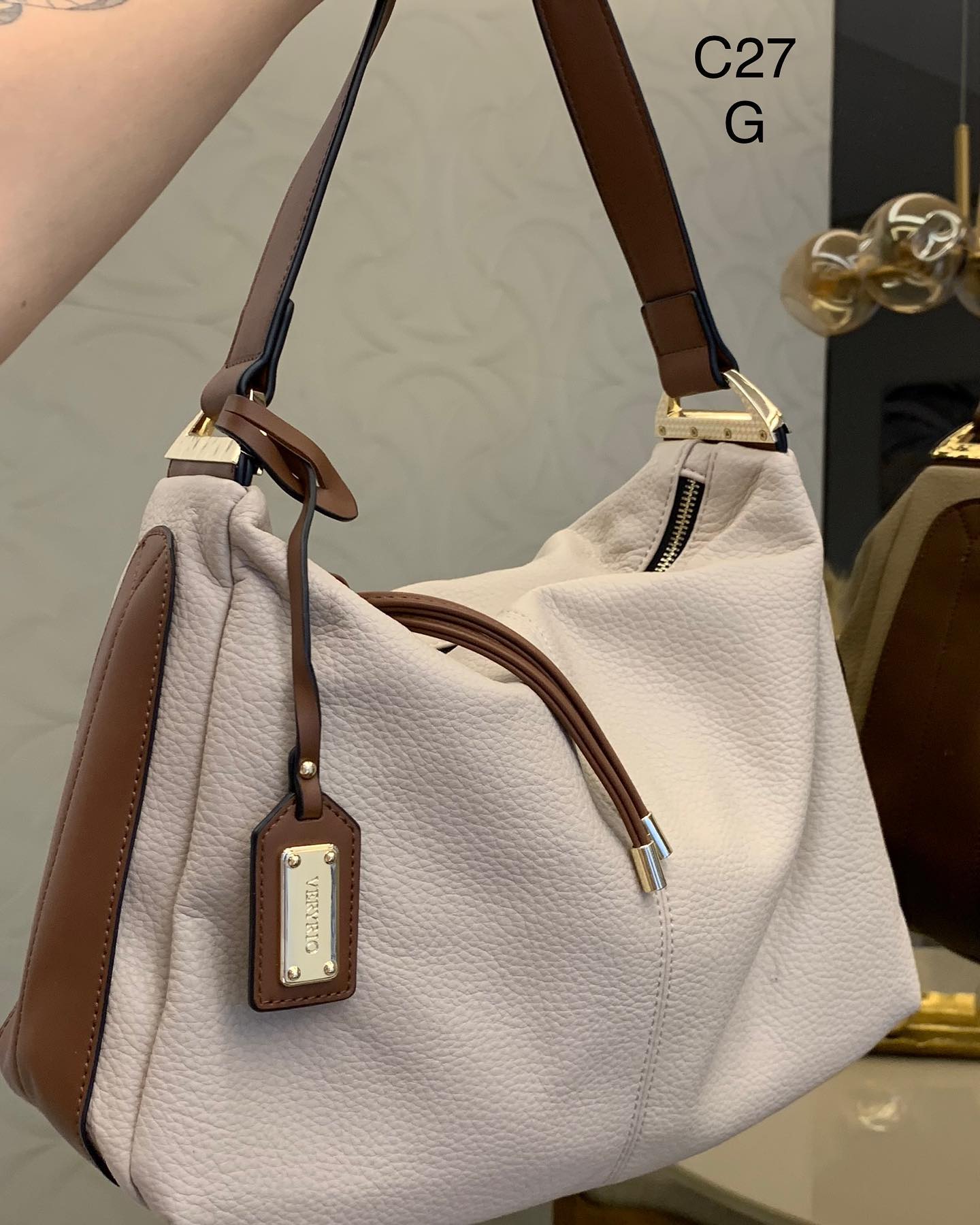 Michele Bolsas Em Nova Serrana Mg  | tuum.com.br