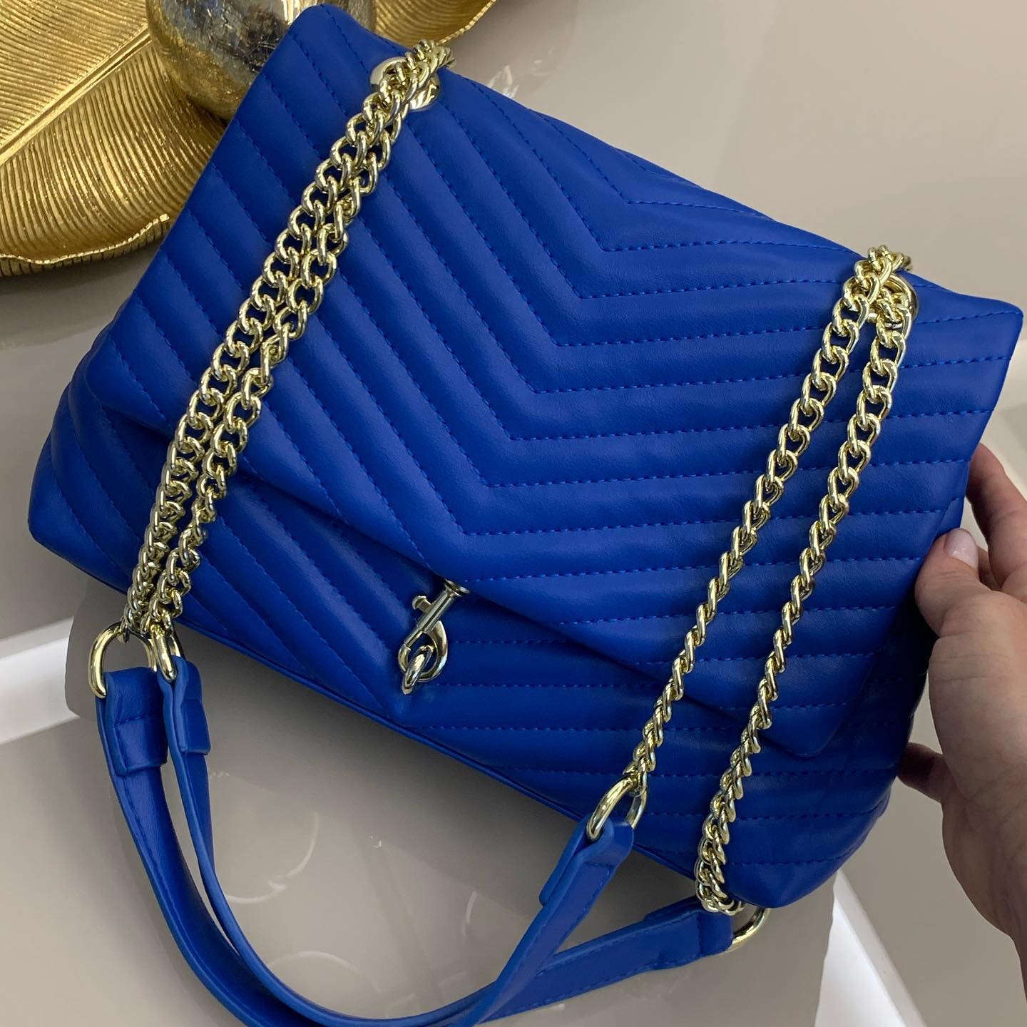 Michele Bolsas Em Nova Serrana Mg  | tuum.com.br