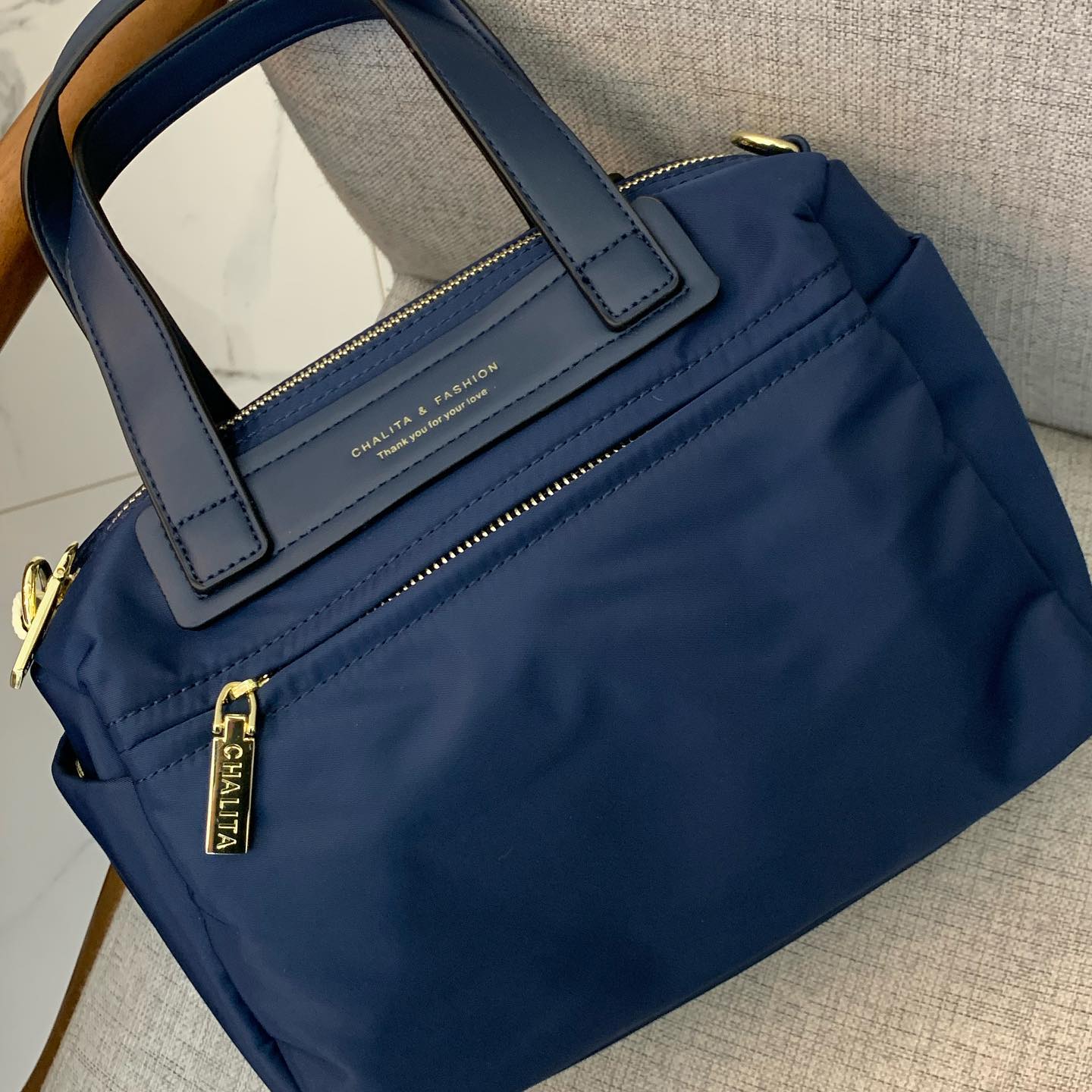 Michele Bolsas Em Nova Serrana Mg  | tuum.com.br